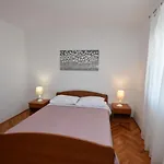 Lägenhet Guzela