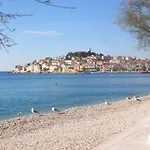 Guzela Lägenhet Primošten