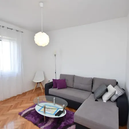 Apartmán Guzela *