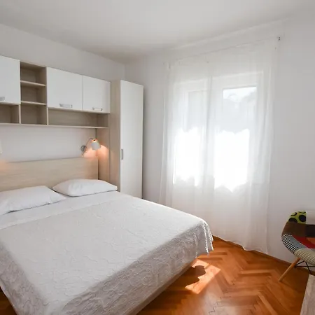 Guzela Apartmán Primošten